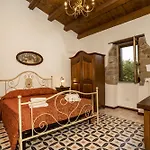 Arcaloro Villa *