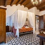 Villa Arcaloro Sant'Angelo di Brolo